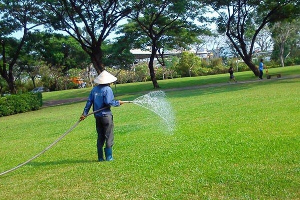 quinn-vietnam-manpower-greenkeeper